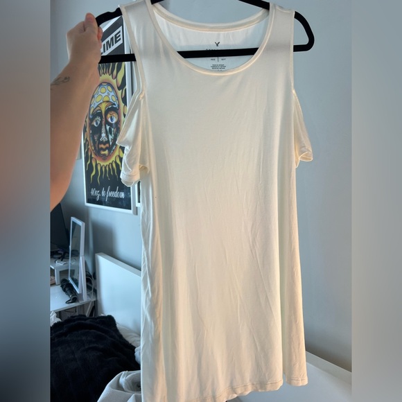 Tops - White American Eagle Open Shoulder